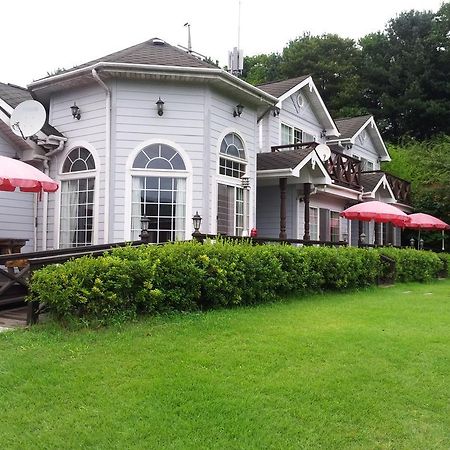 Bluesky Pension Gapyeong Exterior foto