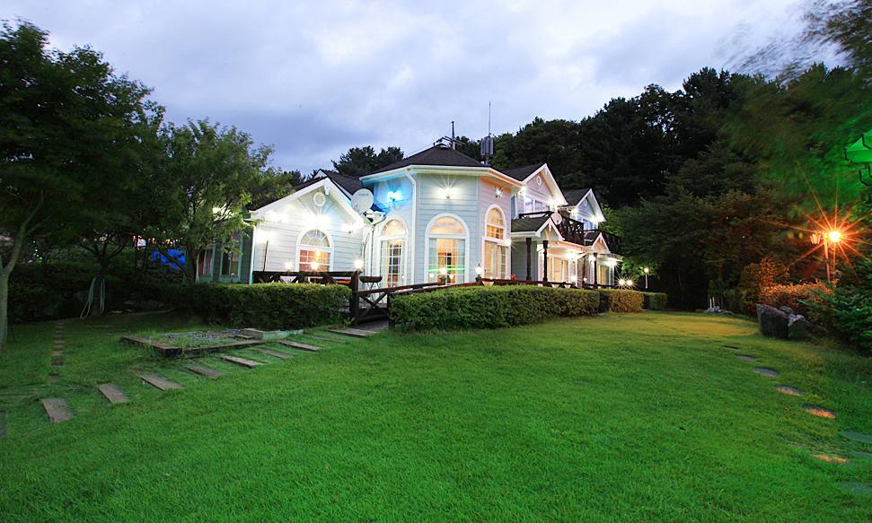 Bluesky Pension Gapyeong Exterior foto